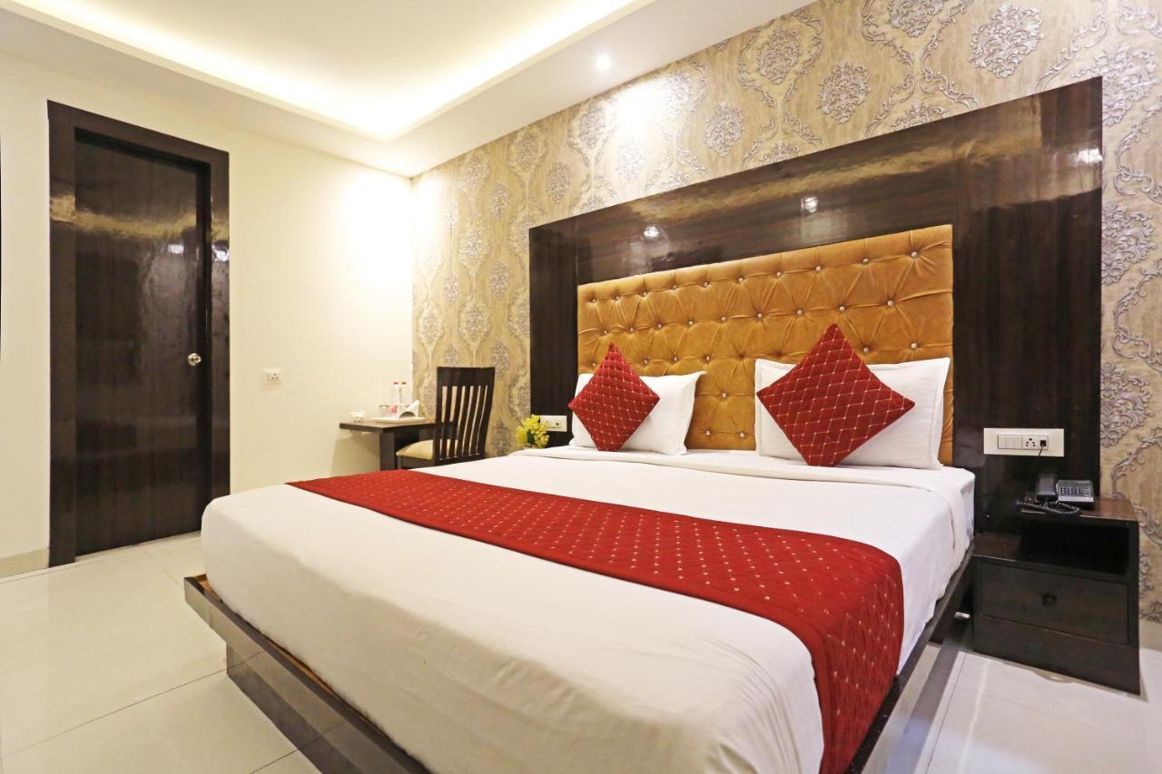 Hotel Iconic Near Delhi Igi International Airport New Delhi Luaran gambar