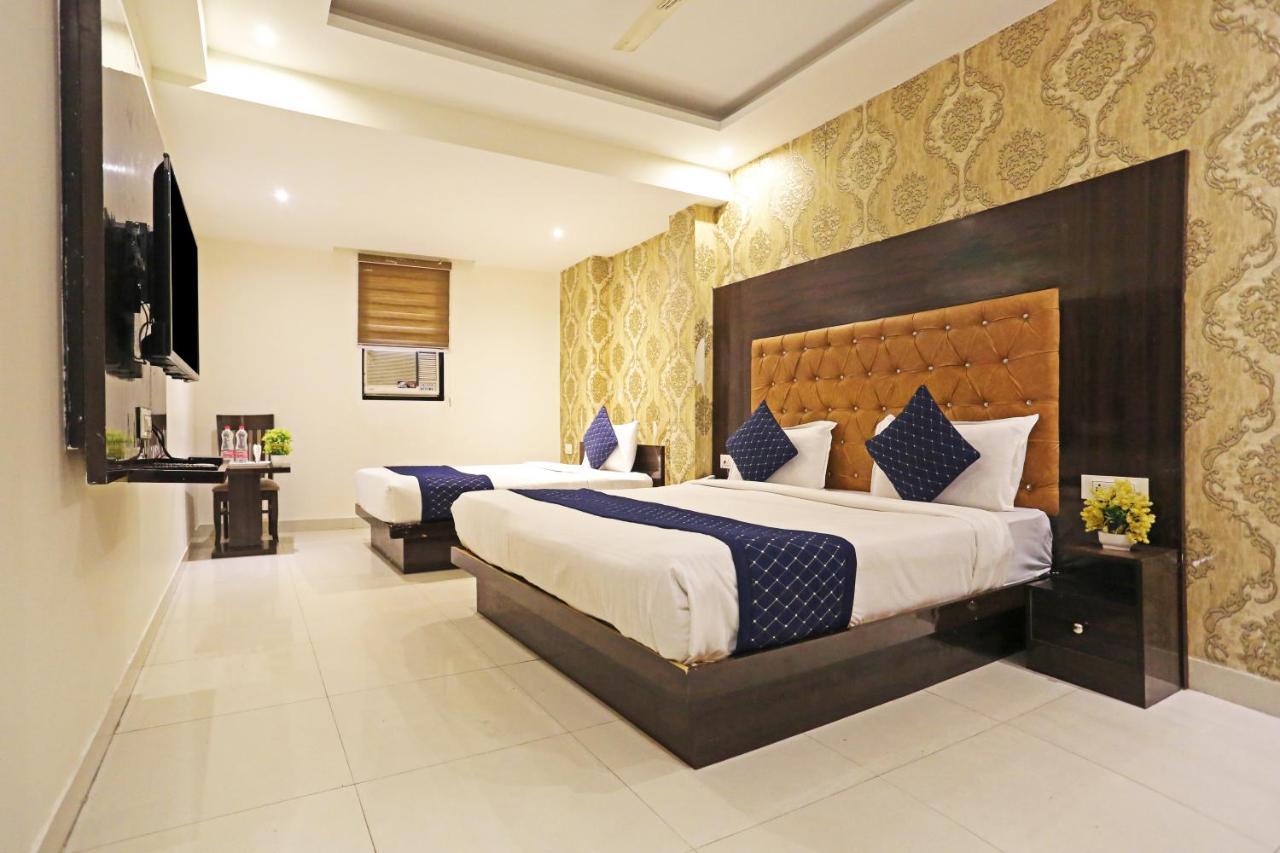 Hotel Iconic Near Delhi Igi International Airport New Delhi Luaran gambar