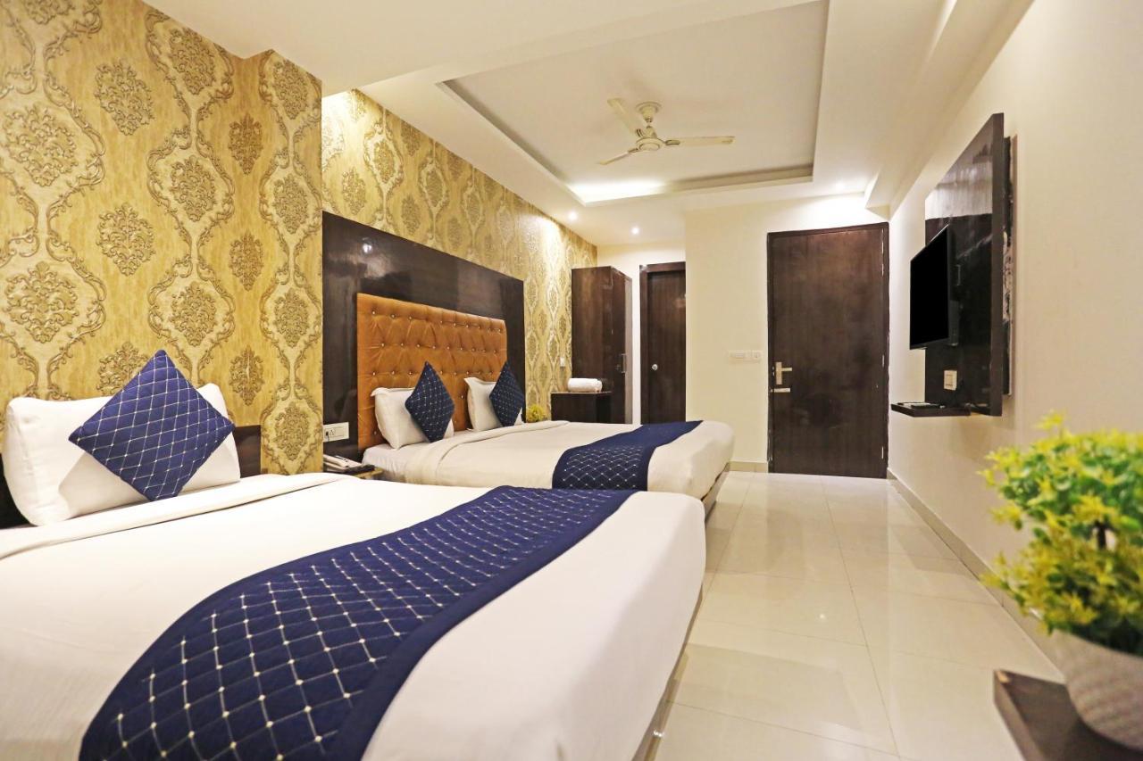 Hotel Iconic Near Delhi Igi International Airport New Delhi Luaran gambar